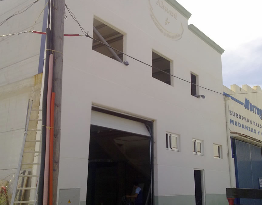 NAVE-ALMACEN EN LA CALLE EDISON Nº 24, ESTEPONA, MALAGA